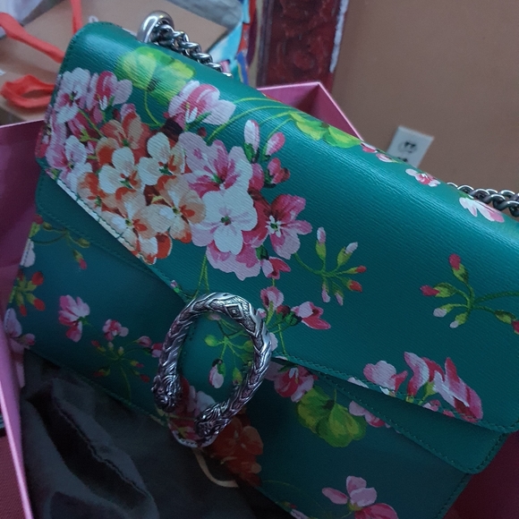 Handbags - Large gucci dionysus bag